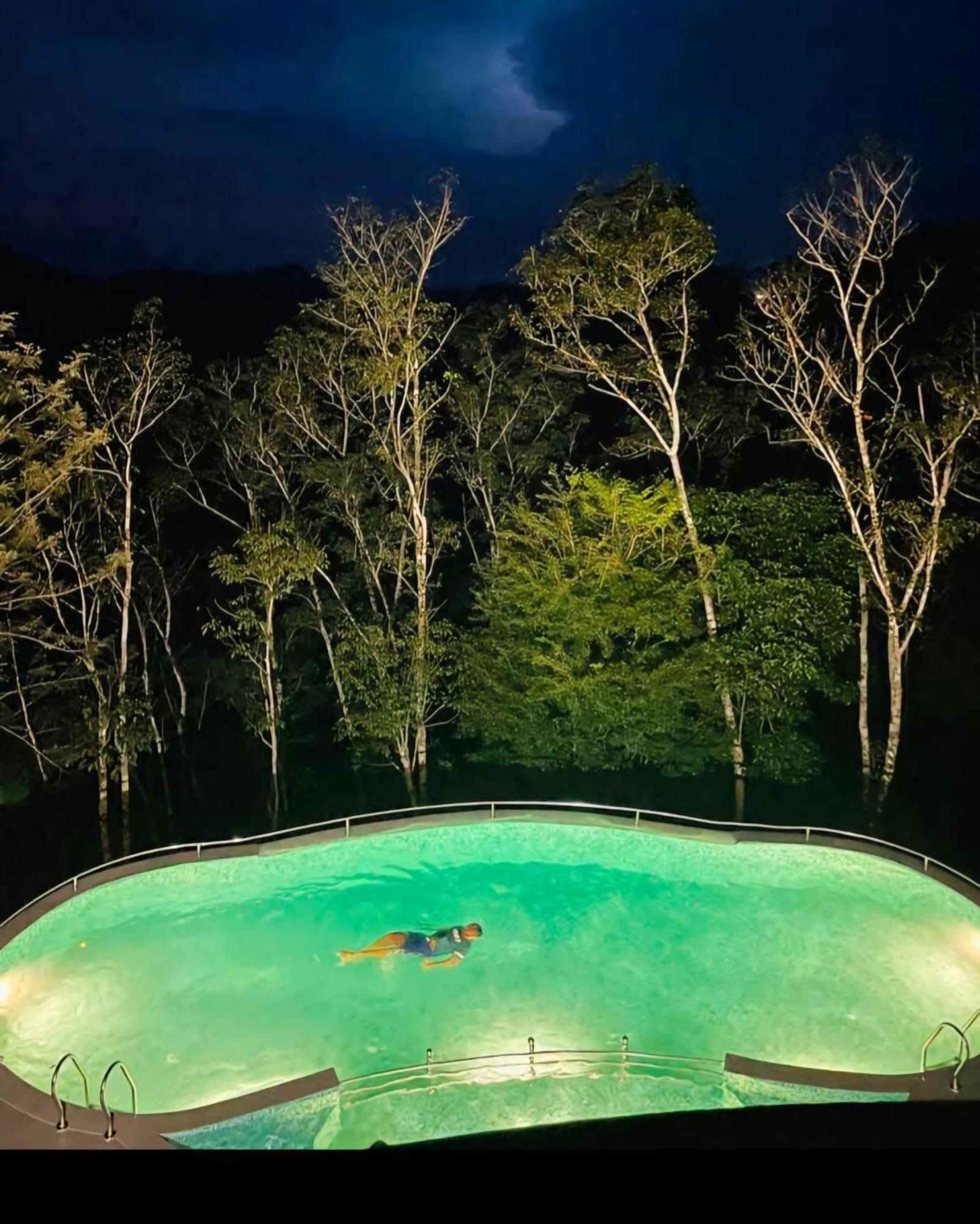 Serene Crest Resort Mananthavady Exteriör bild